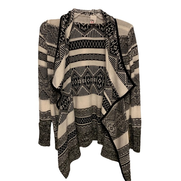 Oh MG! Sweaters - 𝅺OhMG! Black and White Open Cardigan Size Sm